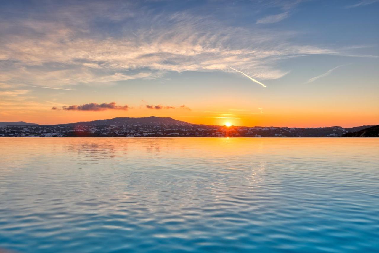 White Stone Mykonos Hotel Agios Ioannis Diakoftis ภายนอก รูปภาพ