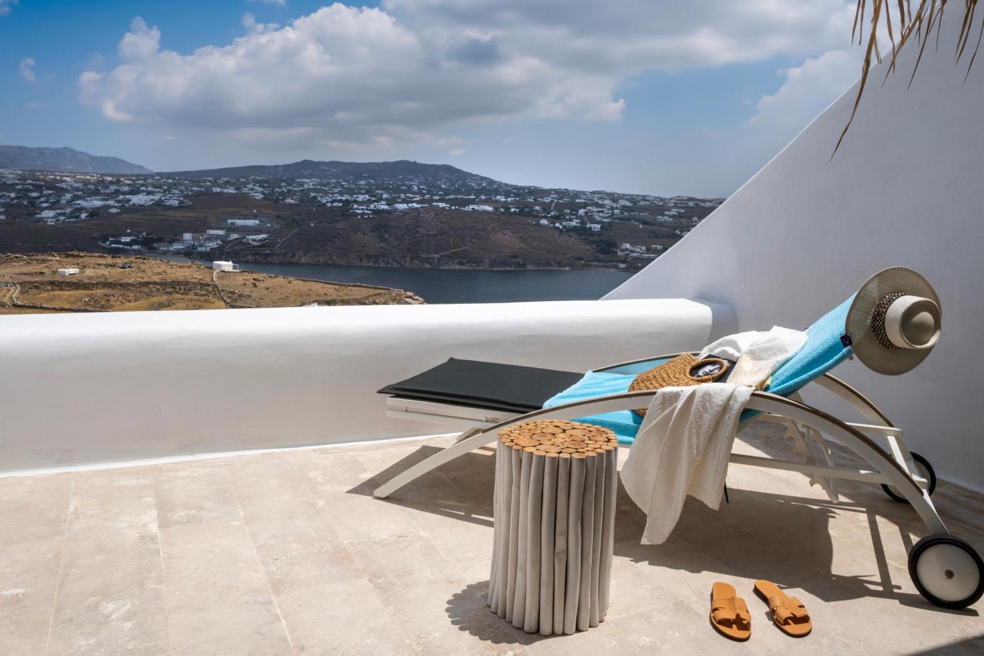 White Stone Mykonos Hotel Agios Ioannis Diakoftis ภายนอก รูปภาพ